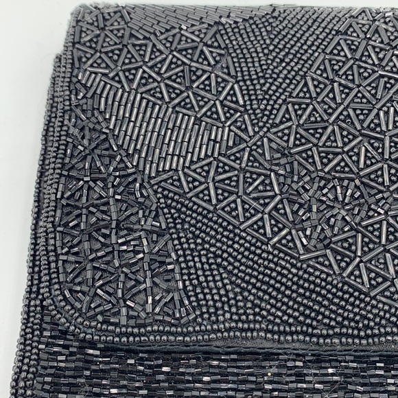Small Vintage Beaded Clutch, no strap, good condition, unbranded - Picture 5 of 6
